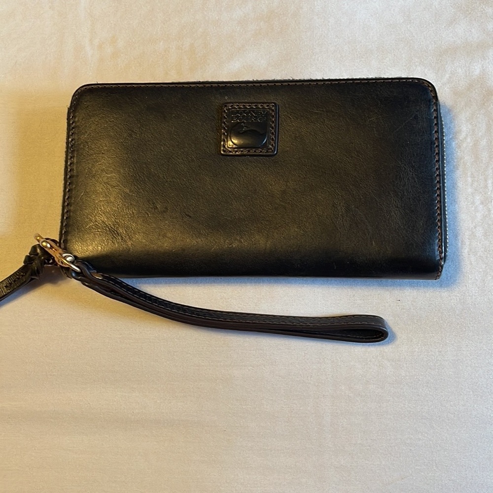Dooney & Bourke leather wallet